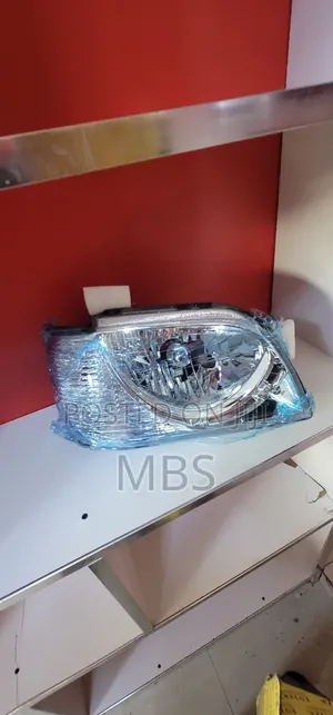 Headlight for Suzuki Eeco