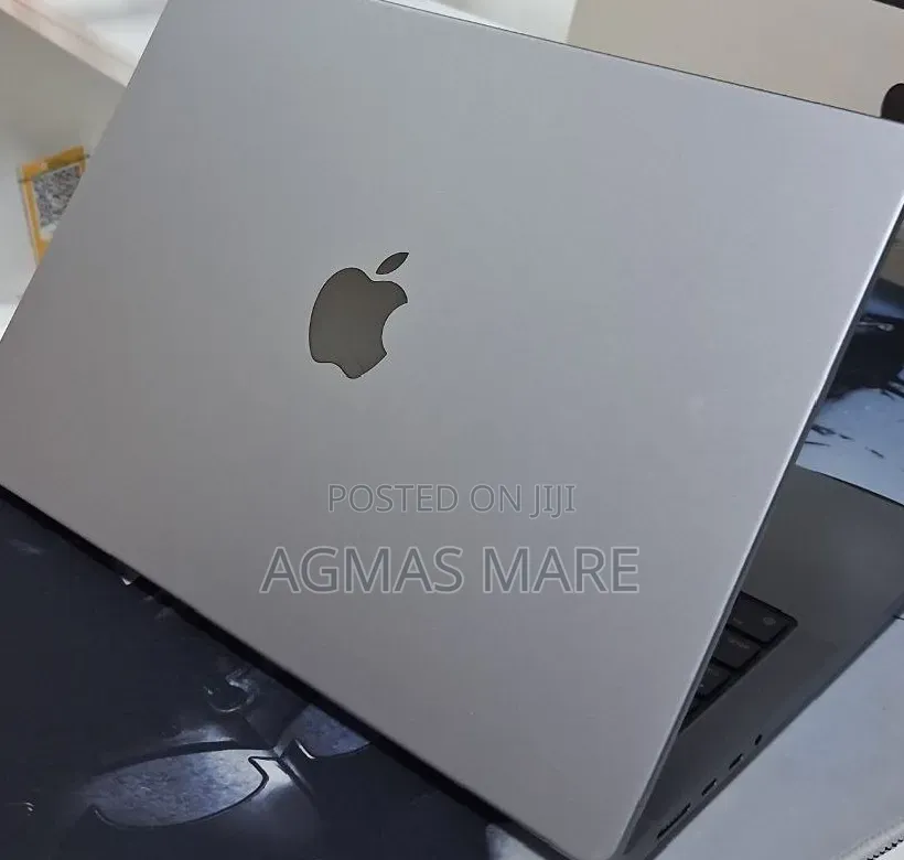 New Laptop Apple MacBook Pro 2021 M1 16GB Apple M1 SSD 512GB