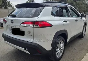 Toyota Corolla 2022 White