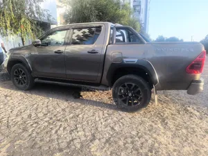 Toyota Hilux Revo Double Cab Deisel 2.4 RWD 2021 Gray