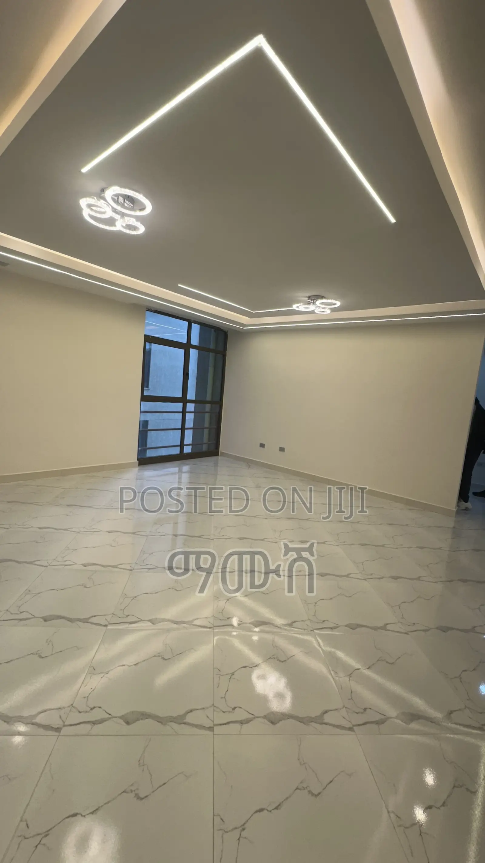 Furnished 3bdrm Condo in ቦሌ በሻሌ, Bole for sale