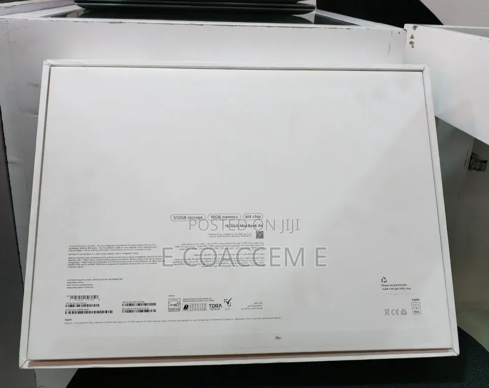 New Laptop Apple MacBook 16GB Apple M4 SSD 512GB