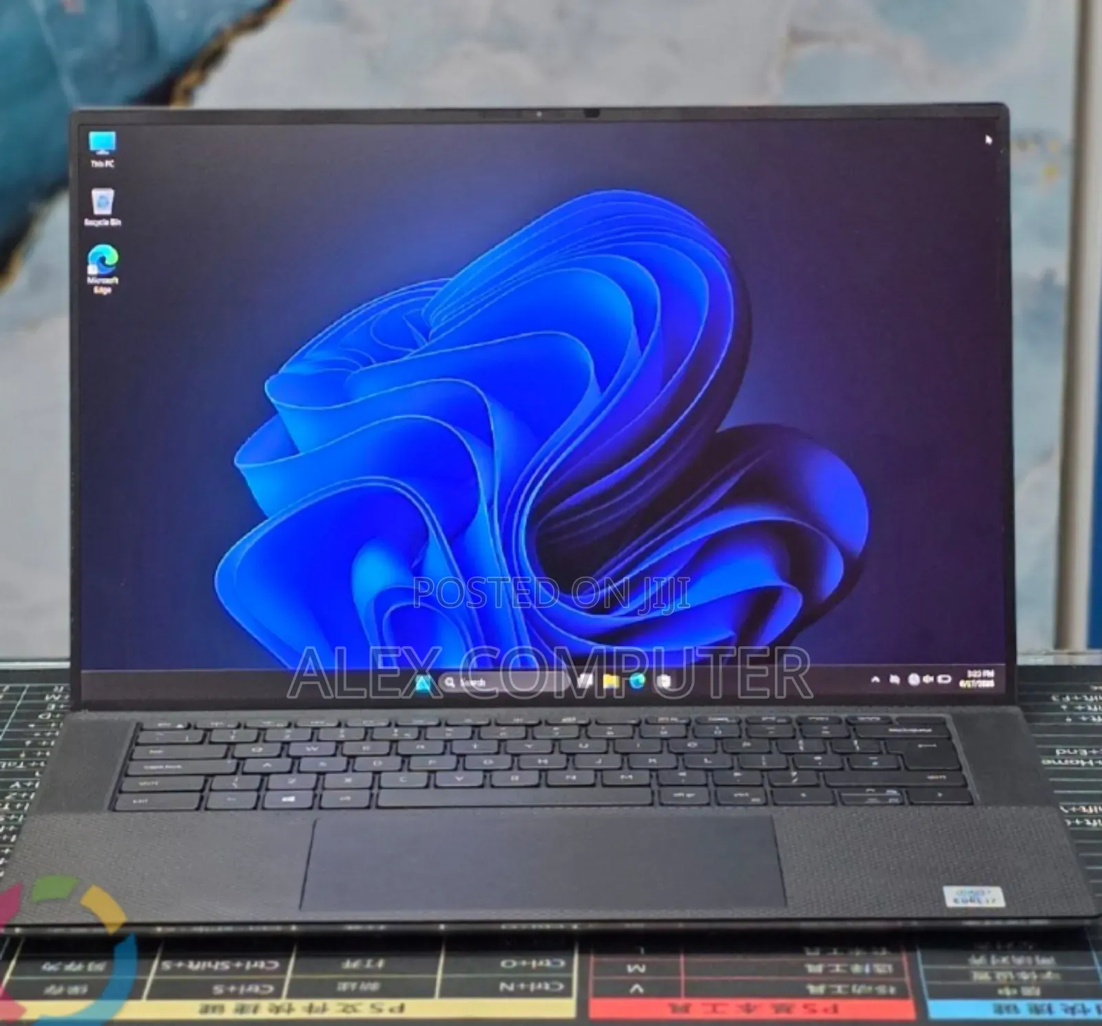 New Laptop Dell XPS 15 16GB Intel Core i7 SSD 512GB