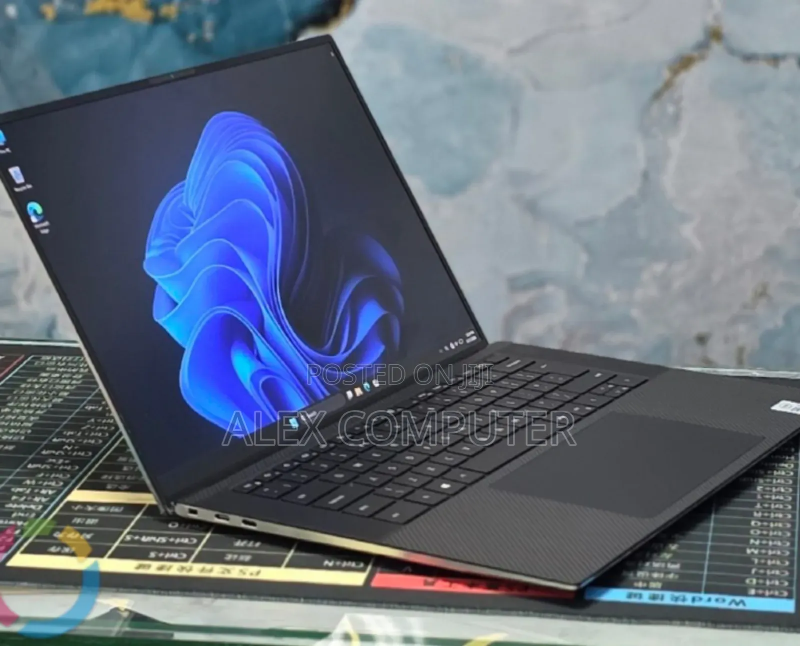 New Laptop Dell XPS 15 16GB Intel Core i7 SSD 512GB