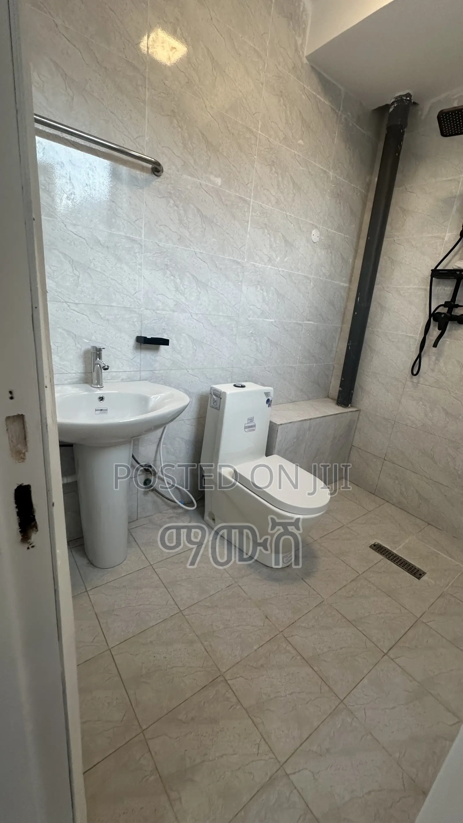 Furnished 3bdrm Condo in ቦሌ በሻሌ, Bole for sale
