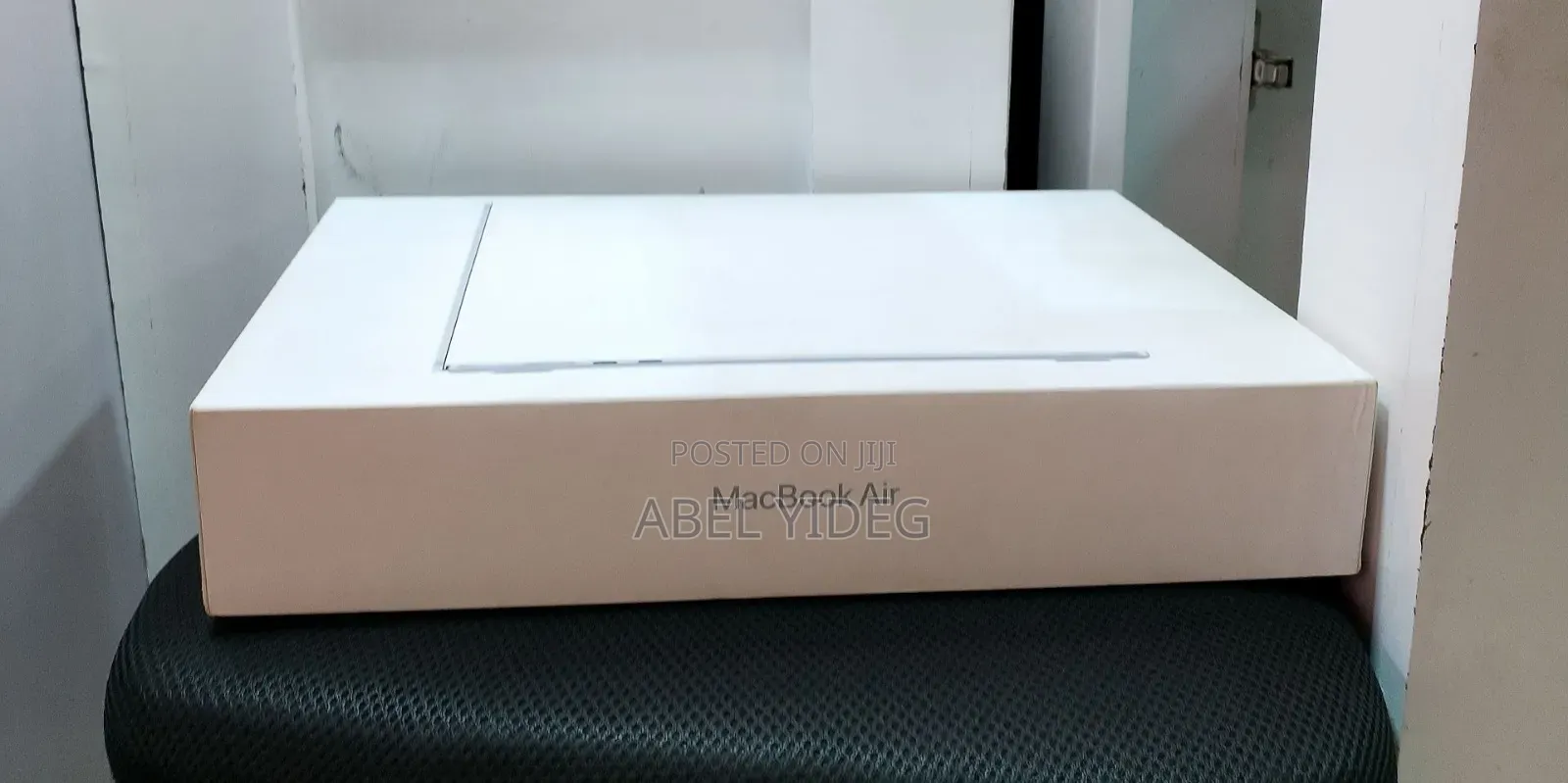 New Laptop Apple MacBook Air 2025 M4 16GB Apple M4 SSD 512GB