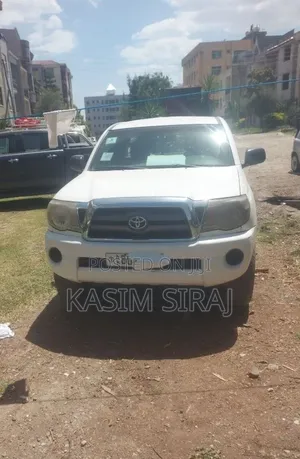 Toyota Tacoma 2008 White