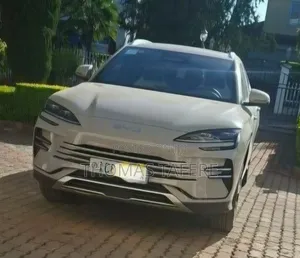 BYD Song Plus DM-i 2025