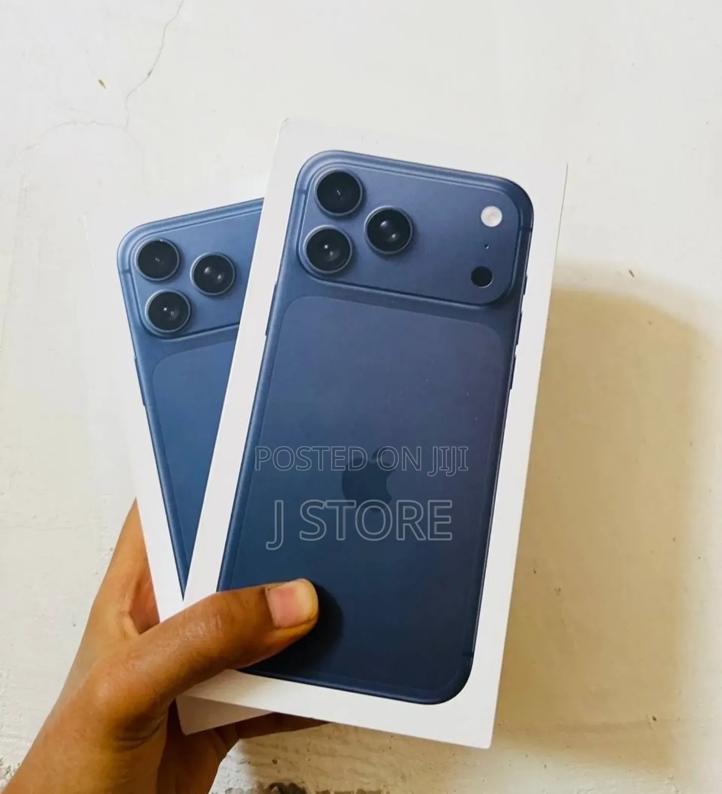 New Apple iPhone 17 Pro Max 256 GB Blue
