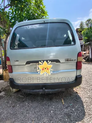 Toyota HiAce 1998 Beige