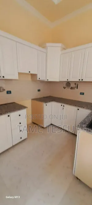 Furnished 3bdrm Villa in ሀያት, Bole for sale