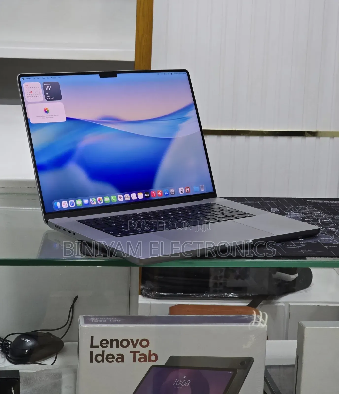 New Laptop Apple MacBook Pro 2021 M1 64GB Apple M1 Max SSD 1T
