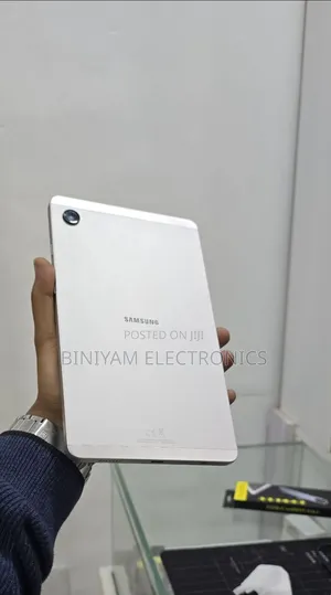 New Samsung Galaxy Tab A9 64 GB Silver