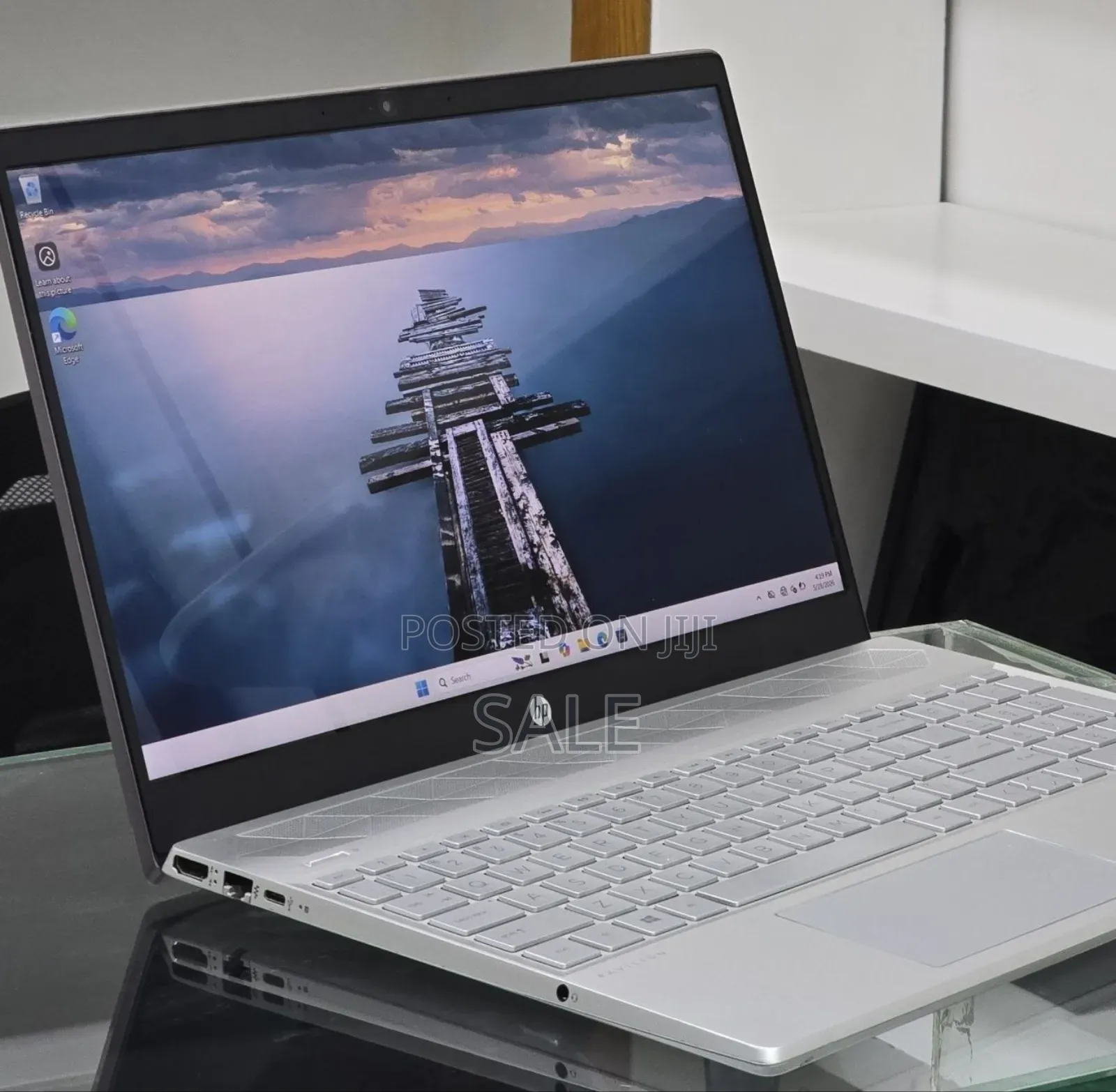 New Laptop HP Pavilion 15 8GB Intel Core i7 SSD 512GB