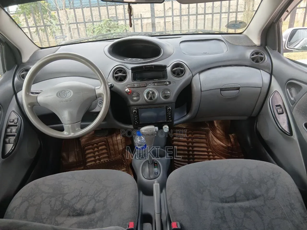 Toyota Vitz 1.0 FWD 5dr 2001 Silver