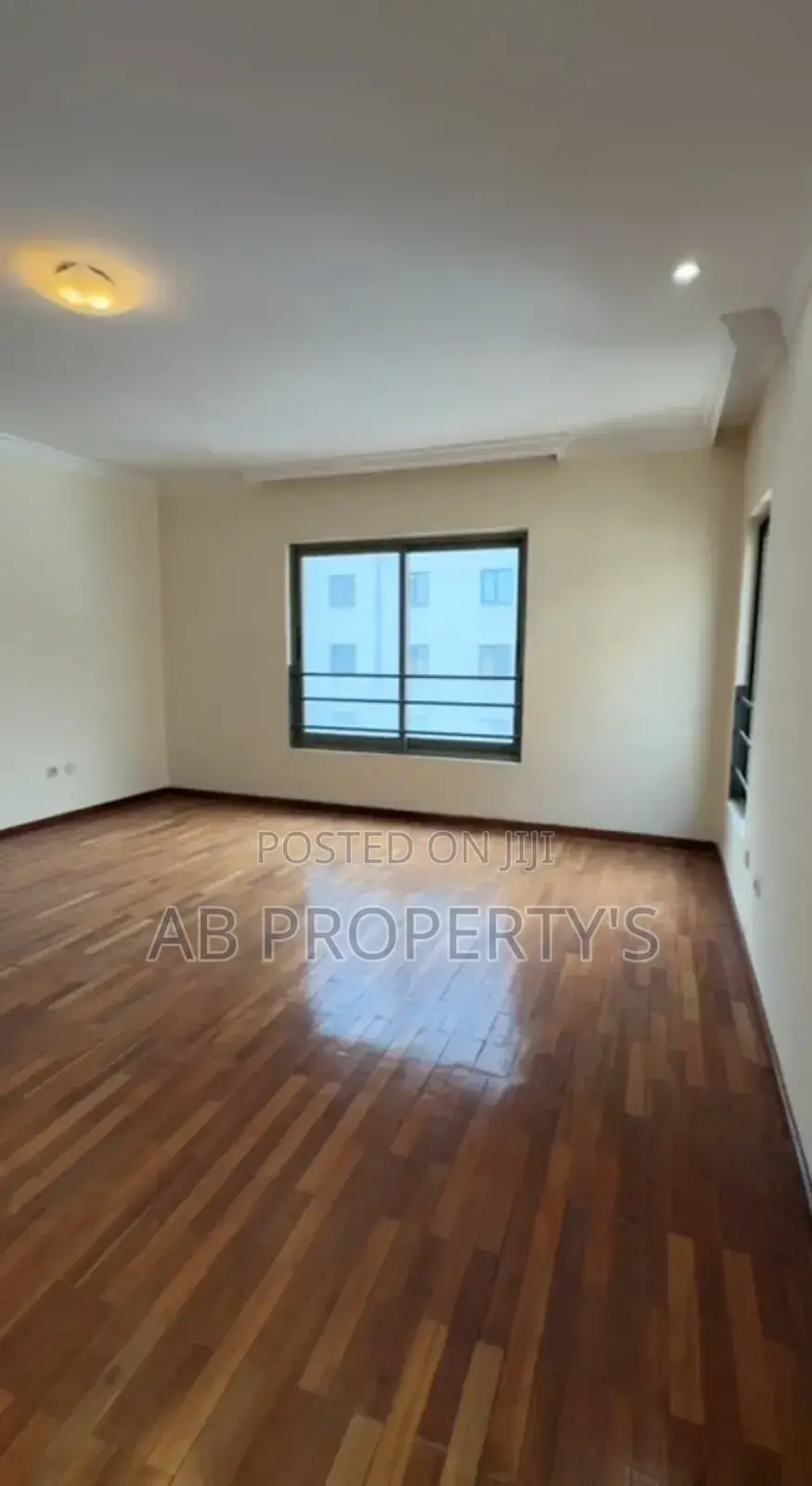 Furnished 3bdrm Apartment in For Investment, Kirkos for sale