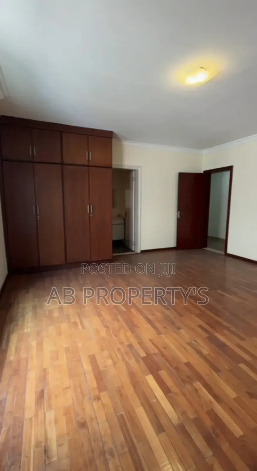 Furnished 3bdrm Apartment in For Investment, Kirkos for sale