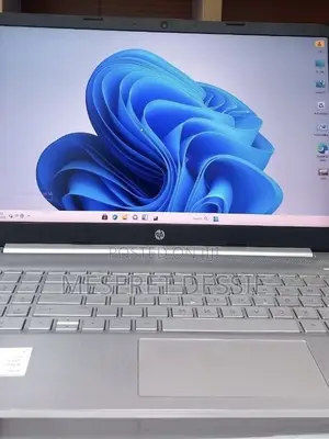 New Laptop HP Pavilion 15 8GB Intel Core i5 SSD 512GB