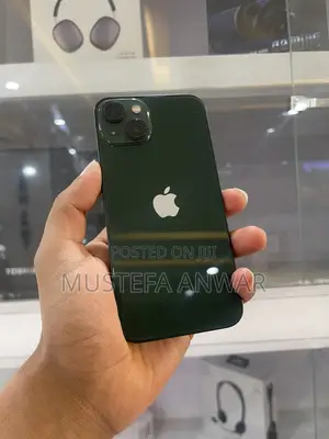 Apple iPhone 13 128 GB Green