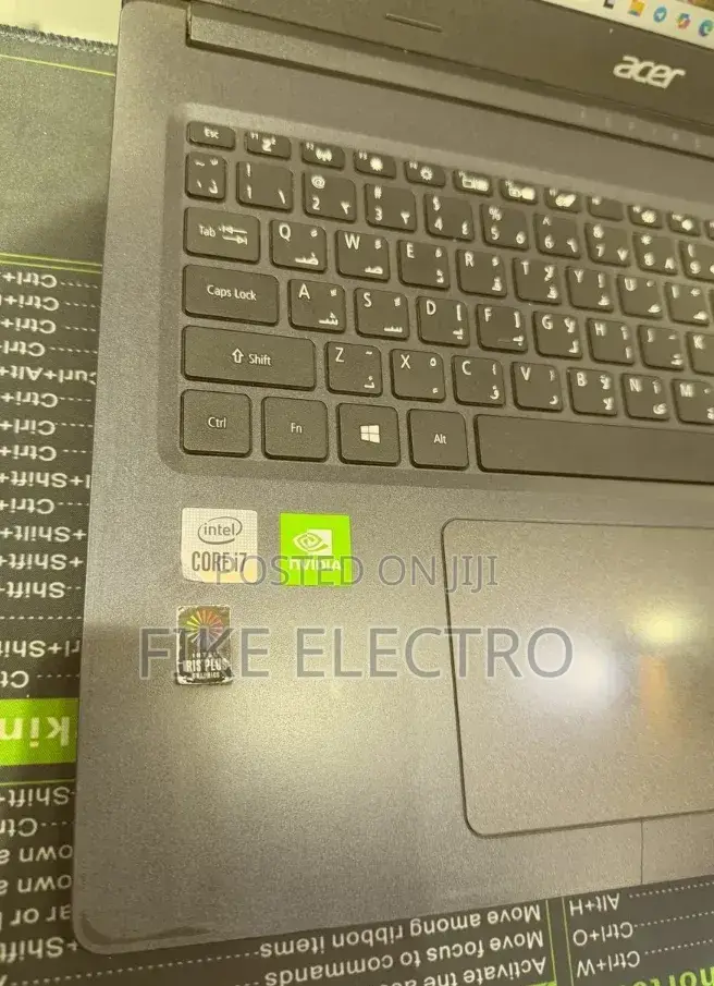 Laptop Acer Aspire 3 8GB Intel Core i7 HDD+SSD 1T