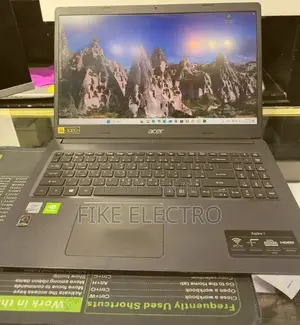 Laptop Acer Aspire 3 8GB Intel Core i7 HDD+SSD 1T