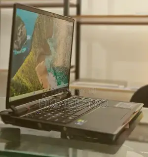 New Laptop MSI Raider GE68HX 13VI-202US 32GB Intel Core i9 SSD 1T
