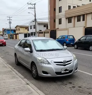 Toyota Yaris 1.0 VVT-i 2008 Silver