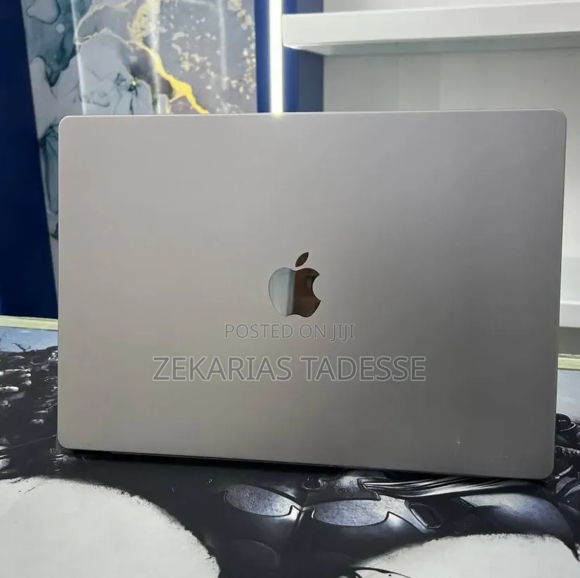 New Laptop Apple MacBook Pro 2021 M1 Max 32GB Apple M1 Max SSD 1T