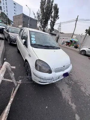 Toyota Vitz 2004