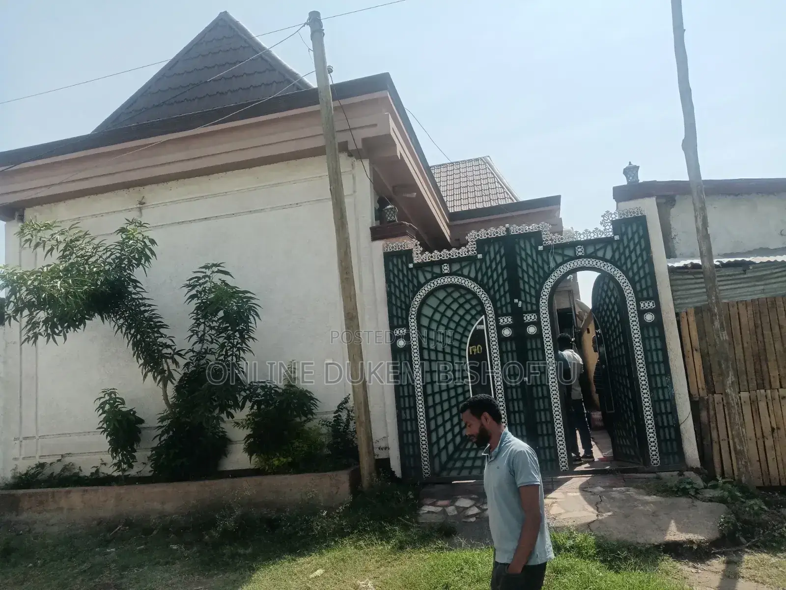 Furnished 10bdrm Villa in Dukem Bishoftu, East Shewa for sale