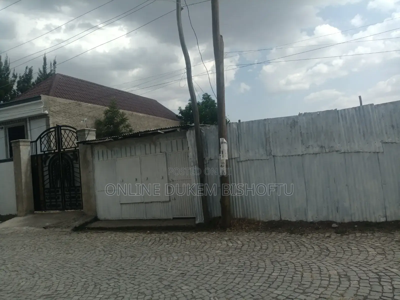 Furnished 7bdrm House in Dukem Bishoftu, East Shewa for sale