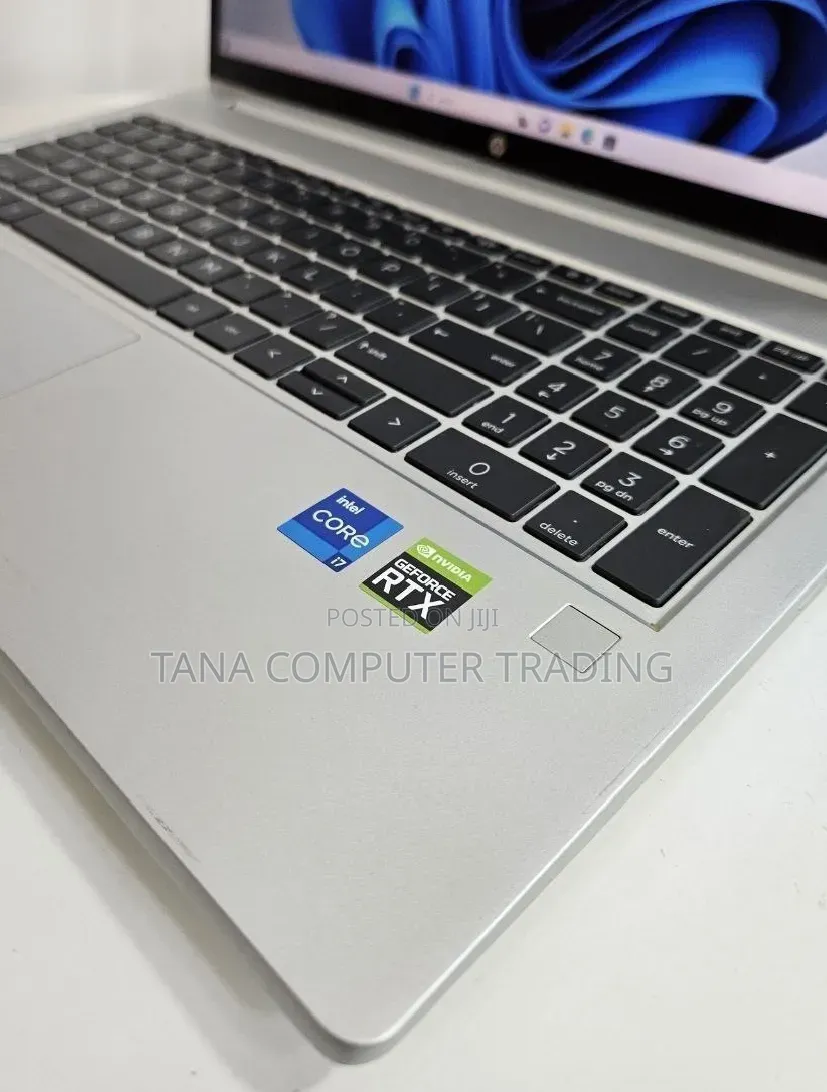 New Laptop HP ProBook 440 G9 16GB Intel Core i7 SSD 1T