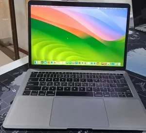 New Laptop Apple MacBook Pro 2019 8GB Intel Core i5 SSD 128GB