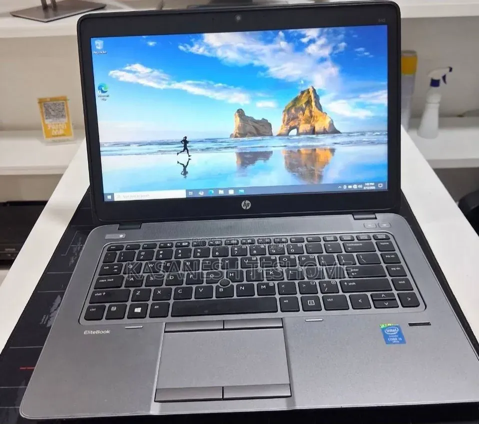 New Laptop HP EliteBook 840 8GB Intel Core i5 SSD 500GB