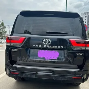 New Toyota Land Cruiser 2023 Black