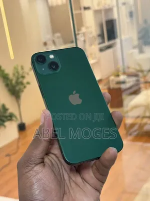 Apple iPhone 13 128 GB Green