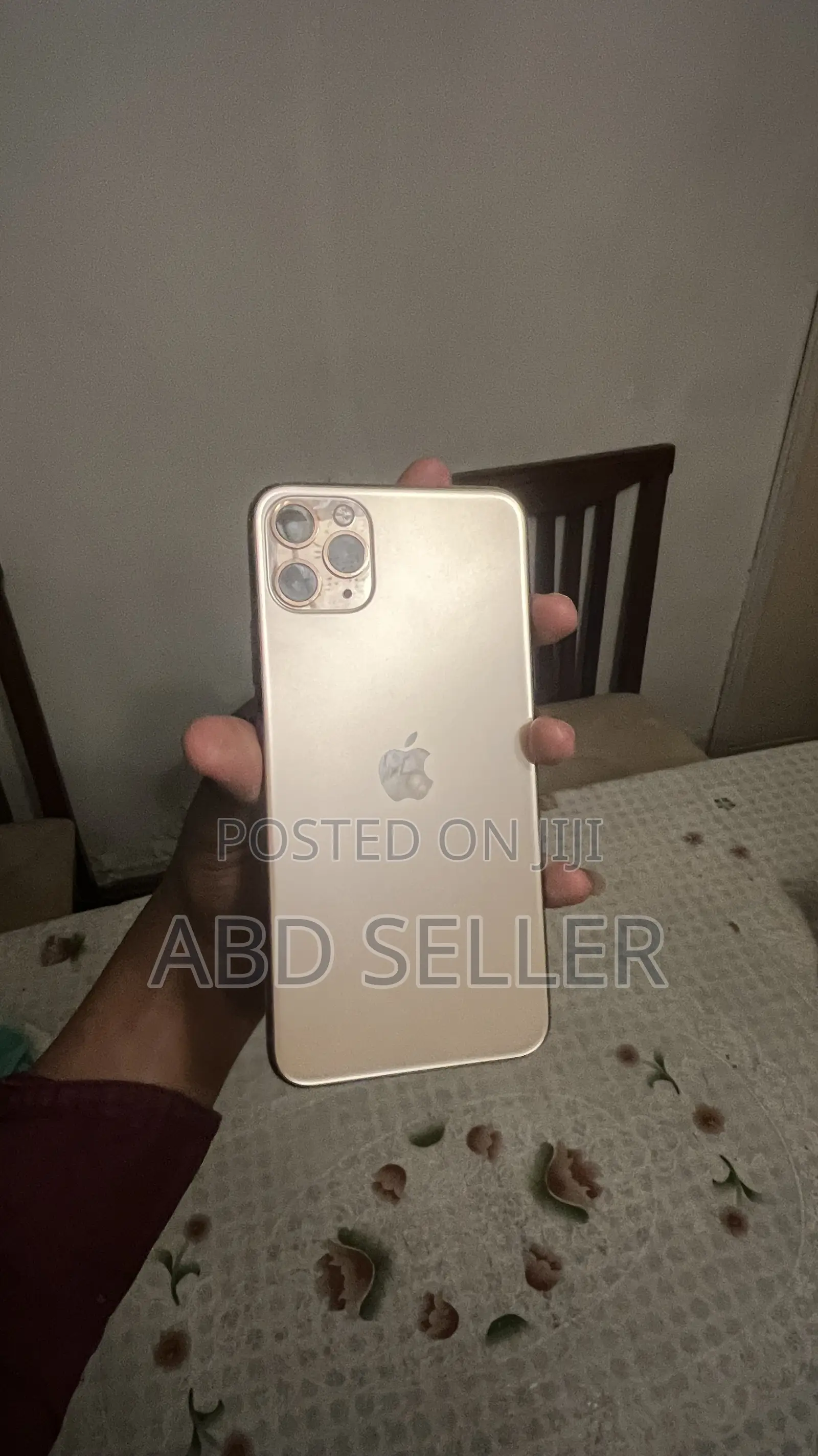 Apple iPhone 11 Pro Max 64 GB Gold