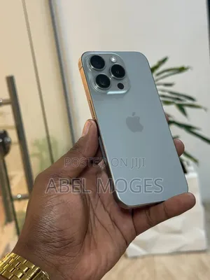 Apple iPhone 15 Pro 128 GB Gray