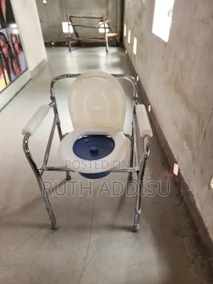Icemob Bedside Commode Chair,3 in 1 Bariatric Ethiopia Commode Chair