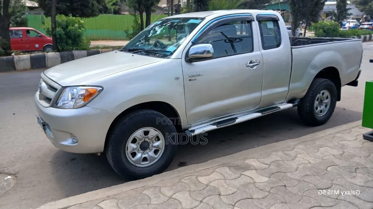 Toyota Hilux 2006