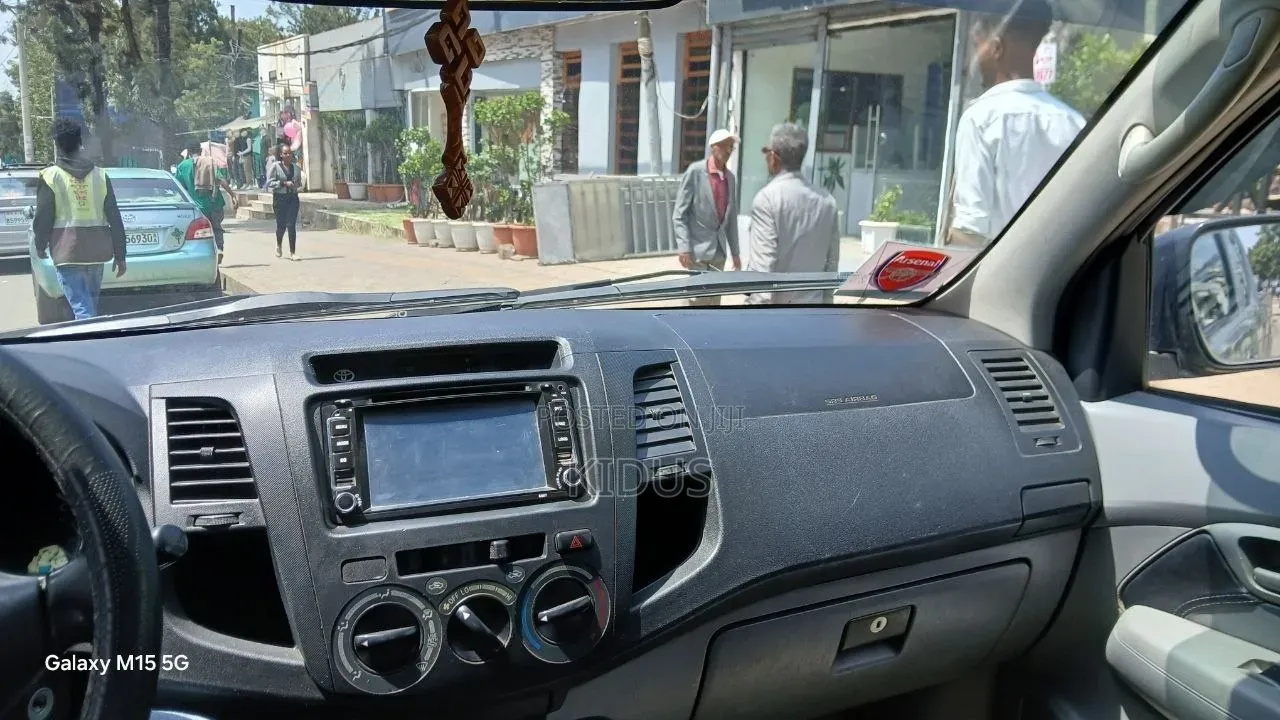 Toyota Hilux 2006