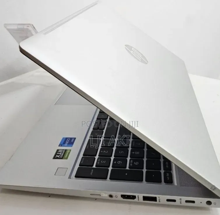 New Laptop HP ProBook x360 435 G8 16GB Intel Core i7 SSD 1T