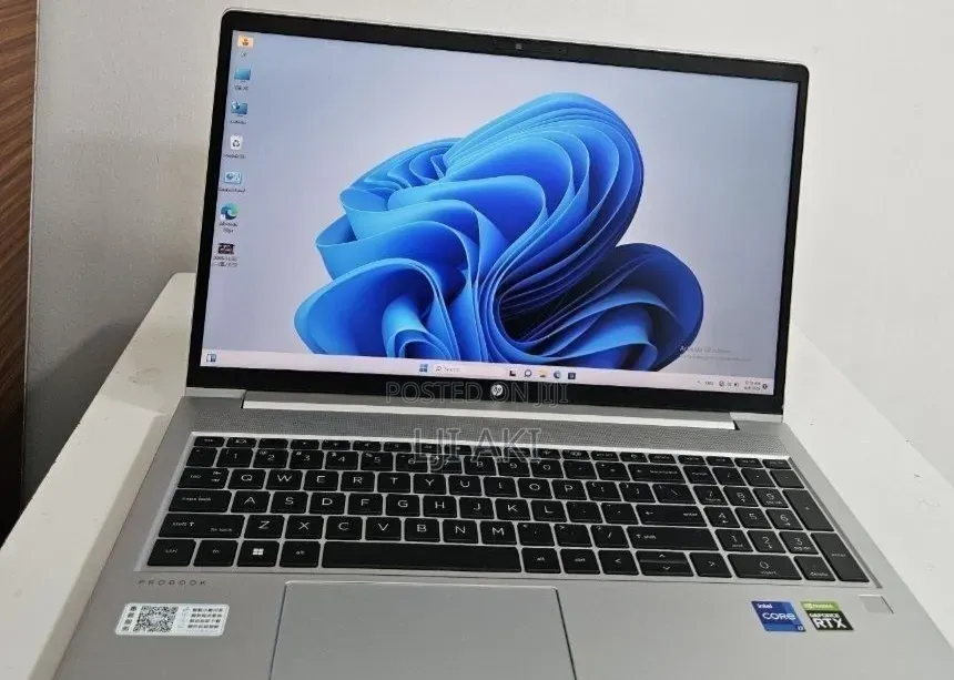 New Laptop HP ProBook x360 435 G8 16GB Intel Core i7 SSD 1T