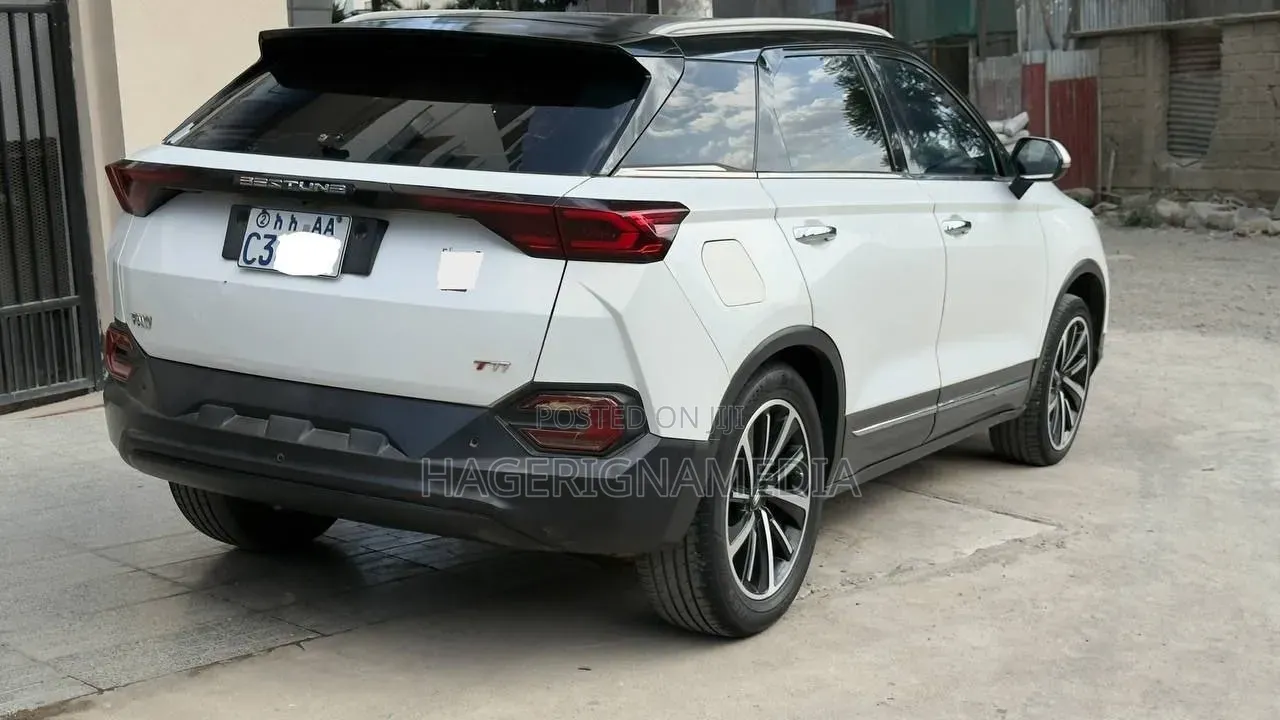 Bestune T77 1.2 FWD 2021 White