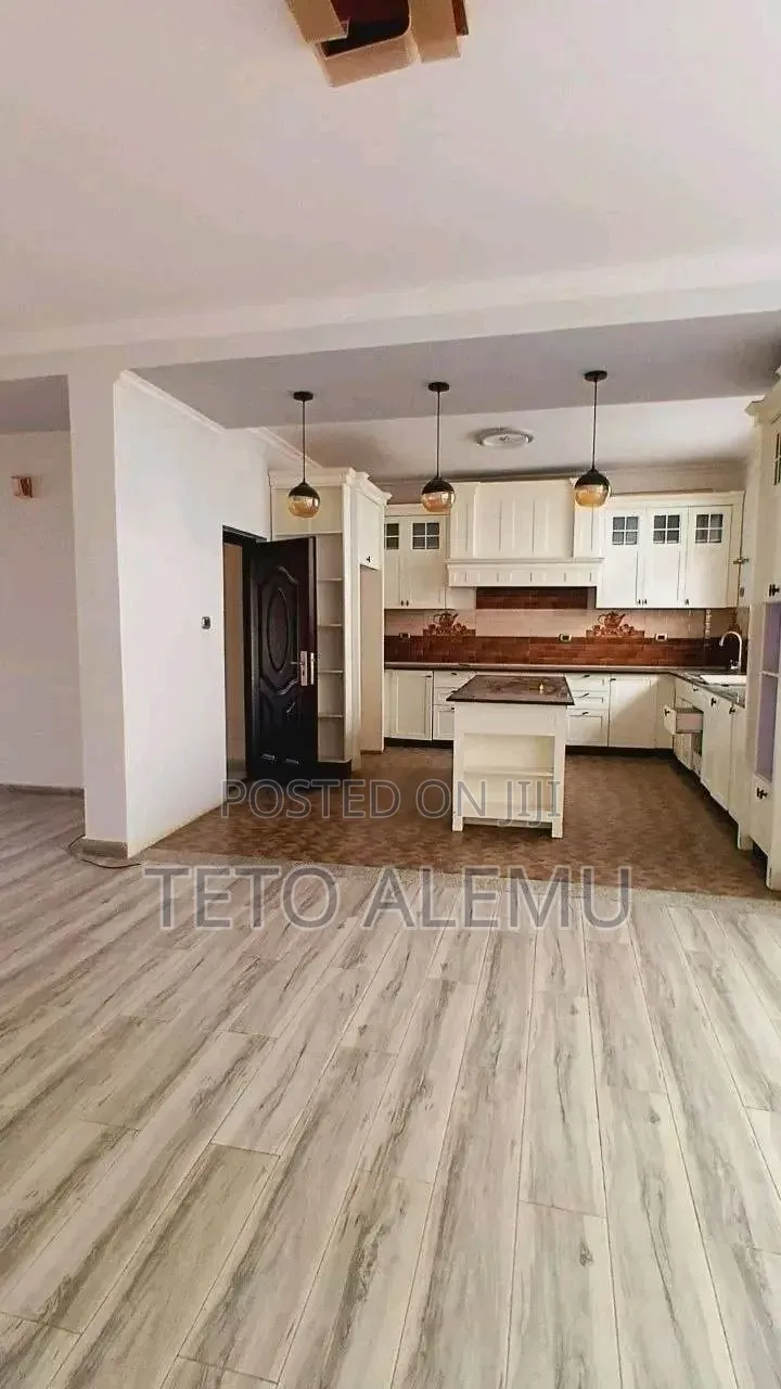 9bdrm House in 🏡 #የሚሸጥ ቤት – አያት ✅, Bole for sale