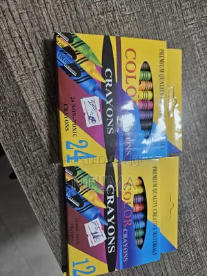 Crayons 12 and 24 Colors