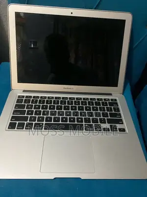 Laptop Apple MacBook Air 2017 8GB Intel Core i5 SSHD (Hybrid) 256GB