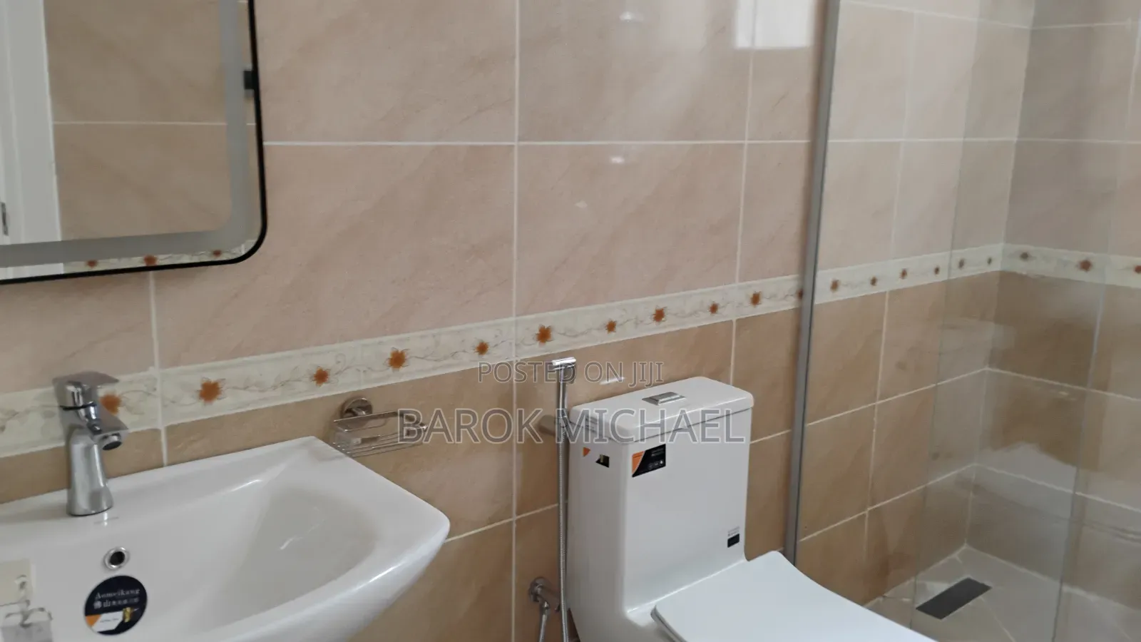 4bdrm Apartment in Bole for sale