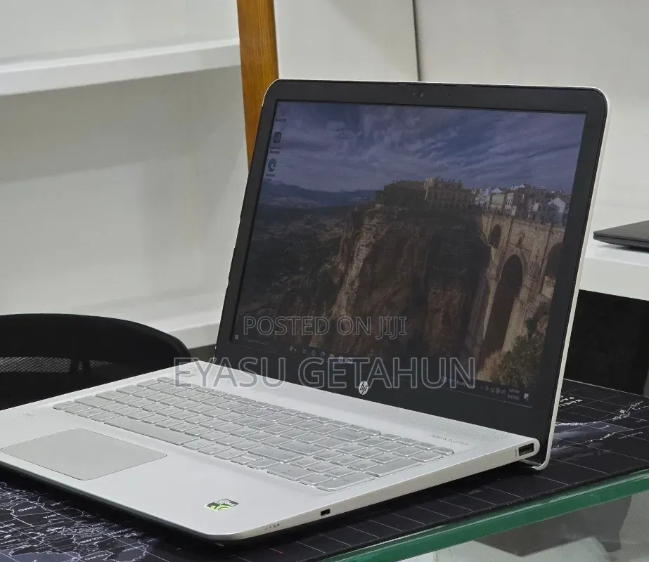 New Laptop HP Envy 13 12GB Intel Core i5 HDD+SSD 1T