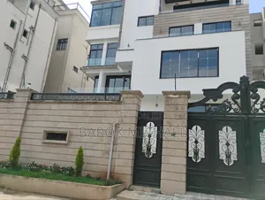 7bdrm Mansion in Bole for sale